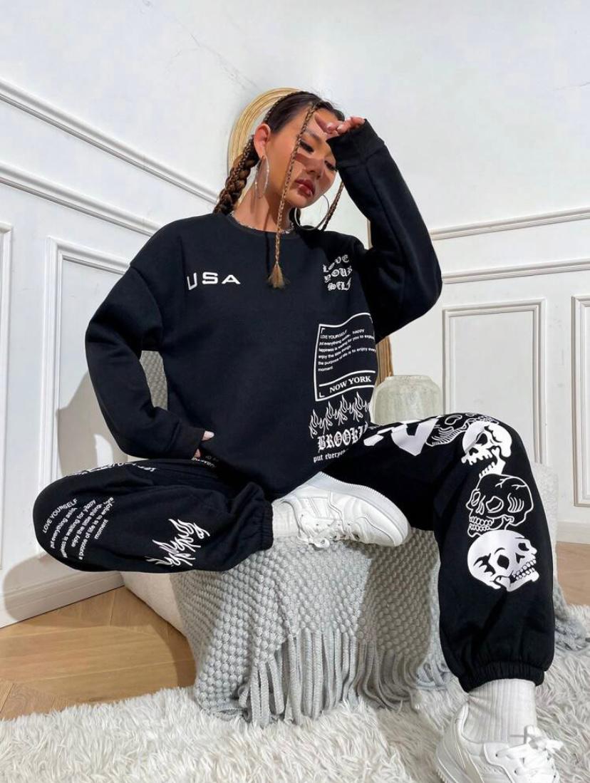 Skull Suit Black